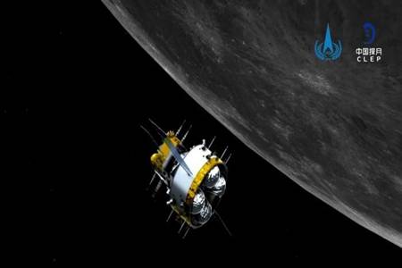 嫦娥五号完成交会对接，并完成样品在轨转移